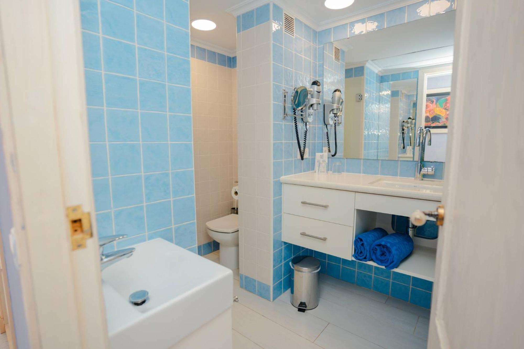 One-Bedroom Apartment,1742807322:JPEG