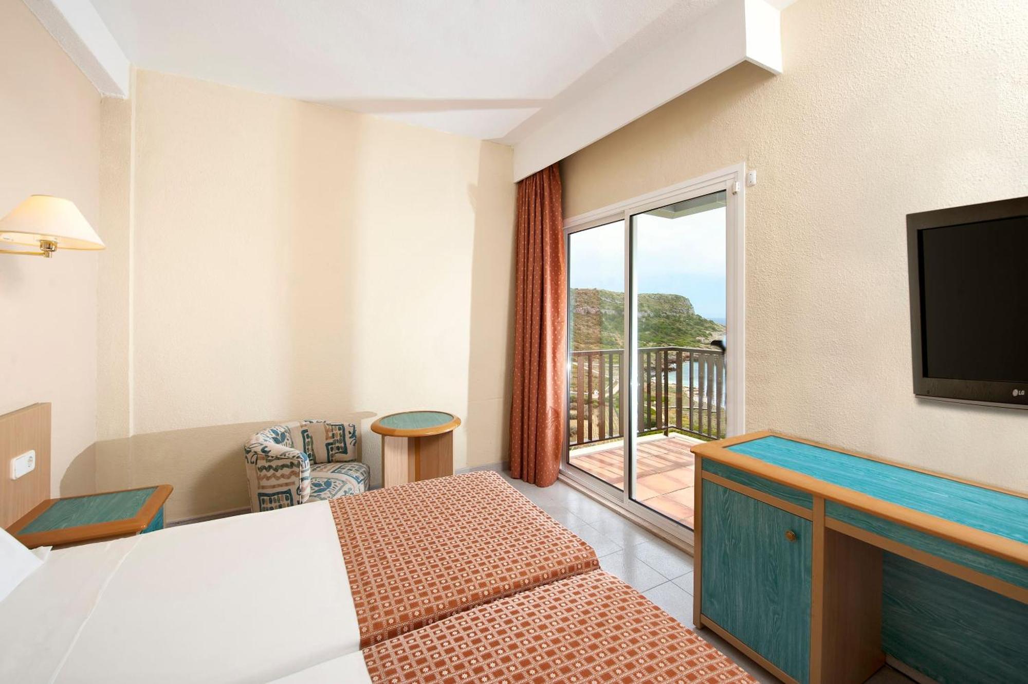 Standard Double Room with Sea View,1758277923:JPEG